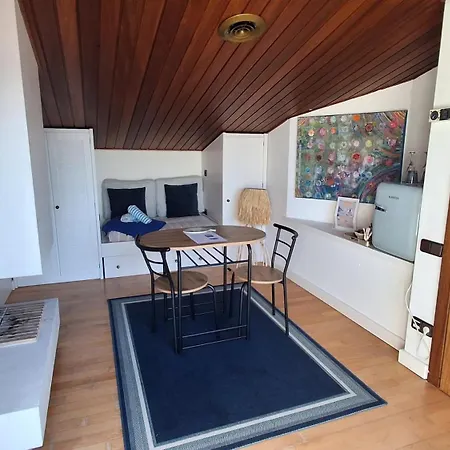 Solo Atico Guest 4*